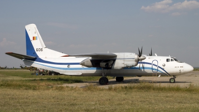 Photo ID 20639 by Chris Lofting. Romania Air Force Antonov An 26, 606