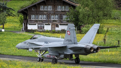 Photo ID 168280 by Caspar Smit. Switzerland Air Force McDonnell Douglas F A 18C Hornet, J 5019