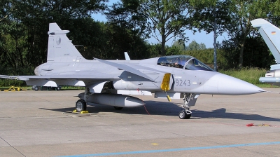 Photo ID 168386 by Arie van Groen. Czech Republic Air Force Saab JAS 39C Gripen, 9243