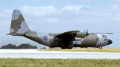 Photo ID 168362 by Joop de Groot. UK Air Force Lockheed Hercules C1 C 130K L 382, XV295