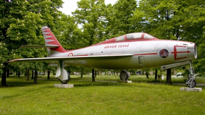 Photo ID 20748 by Roberto Bianchi. Italy Air Force Republic F 84F Thunderstreak, MM53 6740