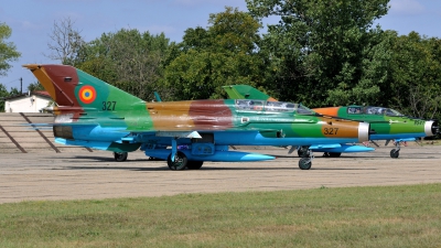 Photo ID 168874 by Peter Terlouw. Romania Air Force Mikoyan Gurevich MiG 21UM Lancer B, 327