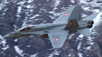 Photo ID 169303 by Agata Maria Weksej. Switzerland Air Force McDonnell Douglas F A 18C Hornet, J 5016