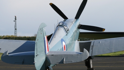 Photo ID 20924 by Toon Cox. UK Air Force Supermarine 390 Spitfire PR XIX, PS915