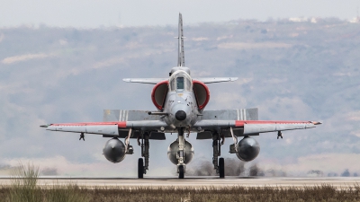 Photo ID 171080 by Ruben Galindo. Company Owned Discovery Air Defence Services Douglas A 4N Skyhawk, C FGZD