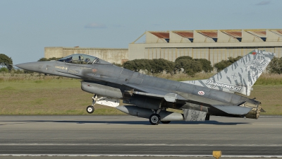 Photo ID 171202 by Armando Tuñon. Portugal Air Force General Dynamics F 16AM Fighting Falcon, 15106