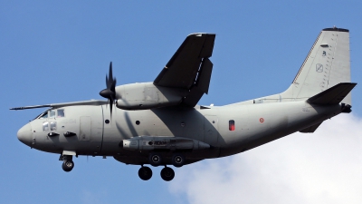 Photo ID 171479 by Richard de Groot. Italy Air Force Alenia Aermacchi C 27J Spartan, MM62214