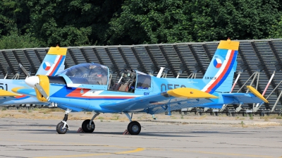 Photo ID 171782 by Milos Ruza. Czech Republic Air Force Zlin Z 142C AF, 0559