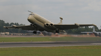 Photo ID 20982 by John Higgins. UK Air Force Hawker Siddeley Nimrod MR 2, XV244