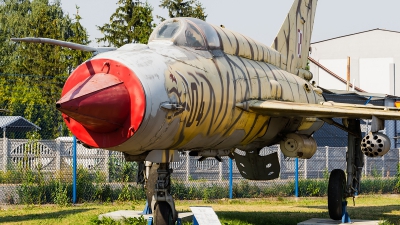 Photo ID 172194 by Alex van Noye. Poland Air Force Mikoyan Gurevich MiG 21M, 1808