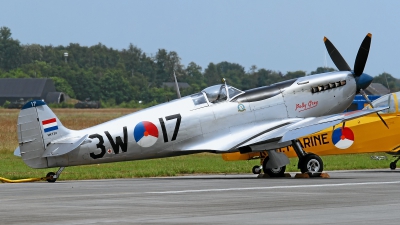 Photo ID 172926 by Rainer Mueller. Private Stichting Koninklijke Luchtmacht Historische Vlucht Supermarine 361 Spitfire F IX, PH OUQ