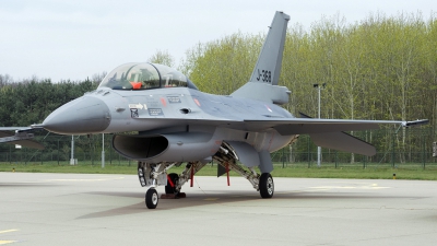 Photo ID 173447 by Joop de Groot. Netherlands Air Force General Dynamics F 16BM Fighting Falcon, J 368