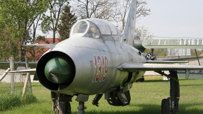 Photo ID 21169 by Gyula Rácz. Hungary Air Force Mikoyan Gurevich MiG 21U 400, 1319