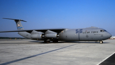 Photo ID 173742 by Chris Hauser. USA Air Force Lockheed C 141A Starlifter, 65 9409