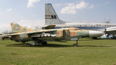 Photo ID 21170 by Gyula Rácz. Hungary Air Force Mikoyan Gurevich MiG 23MF, 06