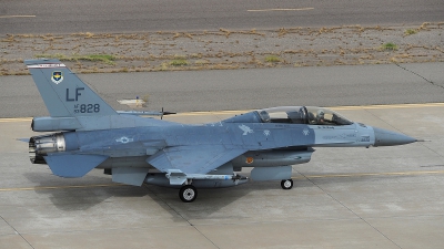 Photo ID 174159 by Peter Boschert. USA Air Force General Dynamics F 16B Fighting Falcon, 93 0828