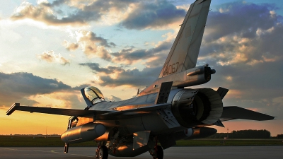 Photo ID 21224 by Damian Figaj. Poland Air Force General Dynamics F 16C Fighting Falcon, 4067