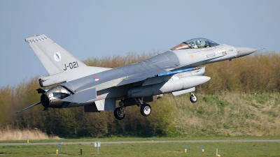 Photo ID 174698 by Peter Boschert. Netherlands Air Force General Dynamics F 16AM Fighting Falcon, J 021