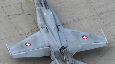Photo ID 174911 by Martin Thoeni - Powerplanes. Switzerland Air Force McDonnell Douglas F A 18C Hornet, J 5021