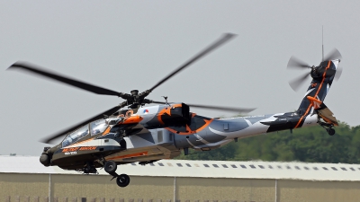 Photo ID 175939 by Richard de Groot. Netherlands Air Force Boeing AH 64DN Apache Longbow, Q 17