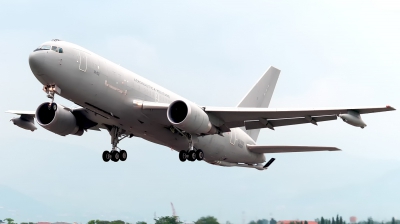 Photo ID 176474 by Varani Ennio. Italy Air Force Boeing KC 767A 767 2EY ER, MM62228