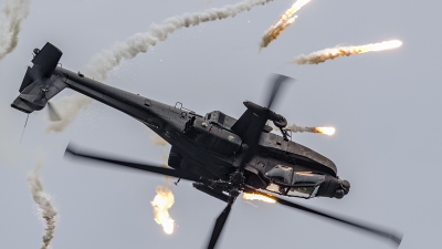 Photo ID 176782 by Caspar Smit. Netherlands Air Force Boeing AH 64DN Apache Longbow, Q 18