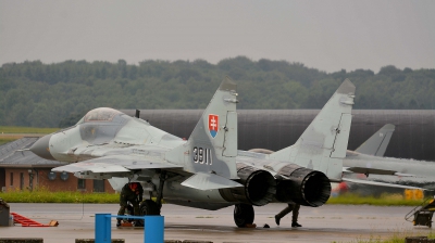 Photo ID 180475 by Alex Staruszkiewicz. Slovakia Air Force Mikoyan Gurevich MiG 29AS, 3911