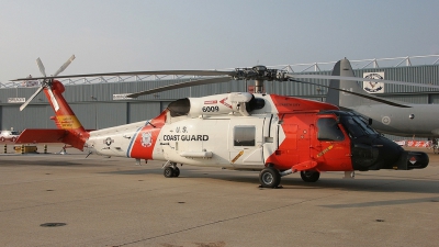 Photo ID 2307 by Robin Powney. USA Coast Guard Sikorsky HH 60J Jayhawk S 70B 5, 163809