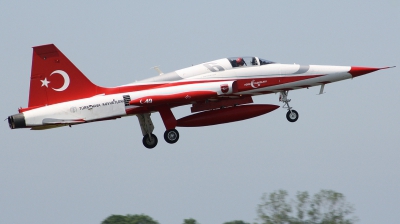 Photo ID 177740 by Arie van Groen. T rkiye Air Force Canadair NF 5A 2000 CL 226, 71 3049