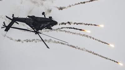 Photo ID 178631 by Ruben Galindo. Netherlands Air Force Boeing AH 64DN Apache Longbow, Q 18