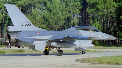 Photo ID 178559 by Arie van Groen. Netherlands Air Force General Dynamics F 16B Fighting Falcon, J 655