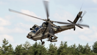 Photo ID 178803 by Robin Coenders / VORTEX-images. Netherlands Air Force Boeing AH 64DN Apache Longbow, Q 05