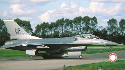 Photo ID 21732 by Arie van Groen. USA Air Force General Dynamics F 16A Fighting Falcon, 81 0682