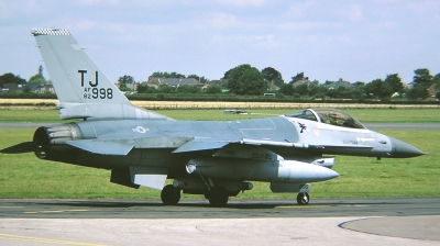 Photo ID 21738 by Arie van Groen. USA Air Force General Dynamics F 16A Fighting Falcon, 82 0998