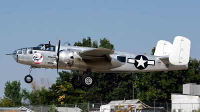 Photo ID 180207 by Colin Moeser. Private Planes of Fame Air Museum North American B 25J Mitchell, N3675G