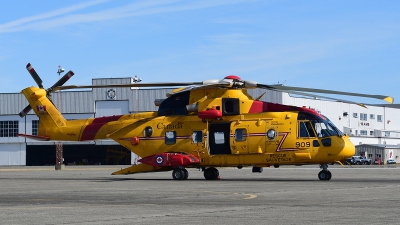 Photo ID 180445 by Lieuwe Hofstra. Canada Air Force AgustaWestland CH 149 Cormorant Mk511, 149909