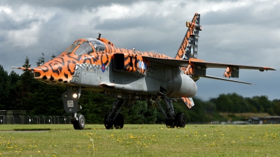 Photo ID 180650 by Mike Hopwood. UK Air Force Sepecat Jaguar GR3, XX119
