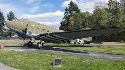 Photo ID 185331 by Aaron C. Rhodes. USA Army Air Force Douglas TC 47D Skytrain, 44 76502