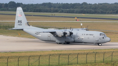 Photo ID 181374 by kristof stuer. USA Air Force Lockheed Martin C 130J 30 Hercules L 382, 07 8609