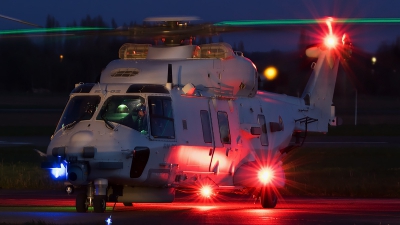 Photo ID 181753 by Walter Van Bel. Belgium Air Force NHI NH 90NFH, RN02