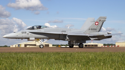 Photo ID 181995 by Chris Lofting. Switzerland Air Force McDonnell Douglas F A 18C Hornet, J 5009