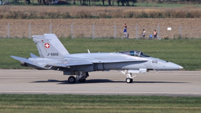 Photo ID 182493 by Milos Ruza. Switzerland Air Force McDonnell Douglas F A 18C Hornet, J 5010