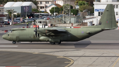 Photo ID 182479 by Jesus Peñas. UK Air Force Lockheed Martin Hercules C4 C 130J 30 L 382, ZH877