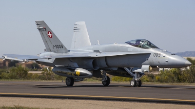 Photo ID 184941 by Thomas Ziegler - Aviation-Media. Switzerland Air Force McDonnell Douglas F A 18C Hornet, J 5009