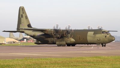 Photo ID 185242 by Chris Lofting. UK Air Force Lockheed Martin Hercules C4 C 130J 30 L 382, ZH870