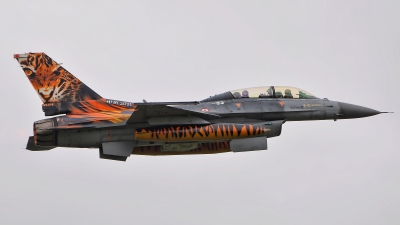 Photo ID 185282 by Radim Spalek. T rkiye Air Force General Dynamics F 16D Fighting Falcon, 93 0696