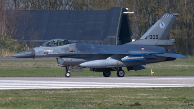 Photo ID 185655 by Rainer Mueller. Netherlands Air Force General Dynamics F 16AM Fighting Falcon, J 009