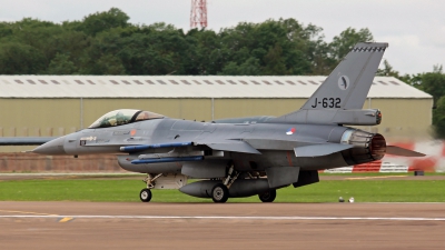 Photo ID 185905 by Richard de Groot. Netherlands Air Force General Dynamics F 16AM Fighting Falcon, J 632