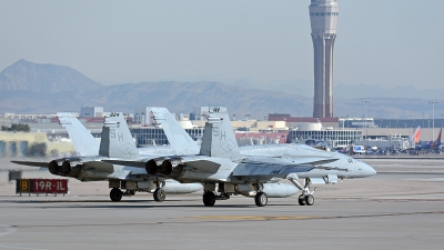 Photo ID 185942 by Eric Tammer. USA Marines McDonnell Douglas F A 18C Hornet, 163992