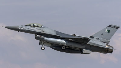 Photo ID 185934 by Thomas Ziegler - Aviation-Media. Pakistan Air Force General Dynamics F 16AM Fighting Falcon, 92731